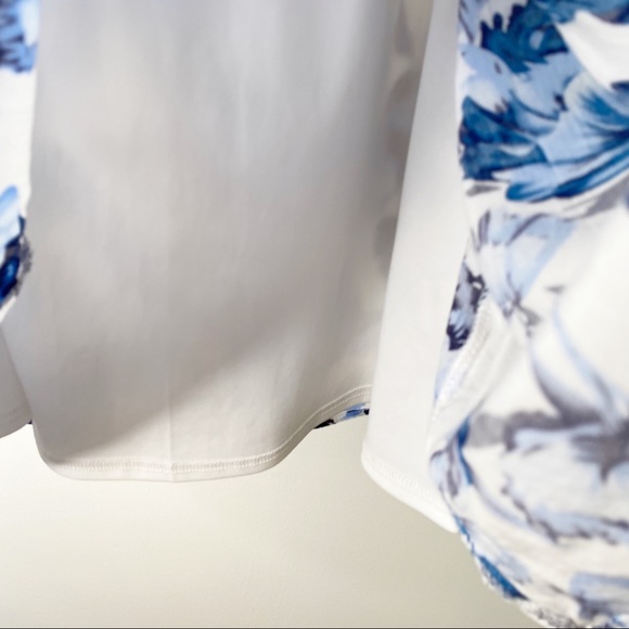 LuLu’s Blue White Floral Skater Mini Skirt XS - Picture 6 of 7